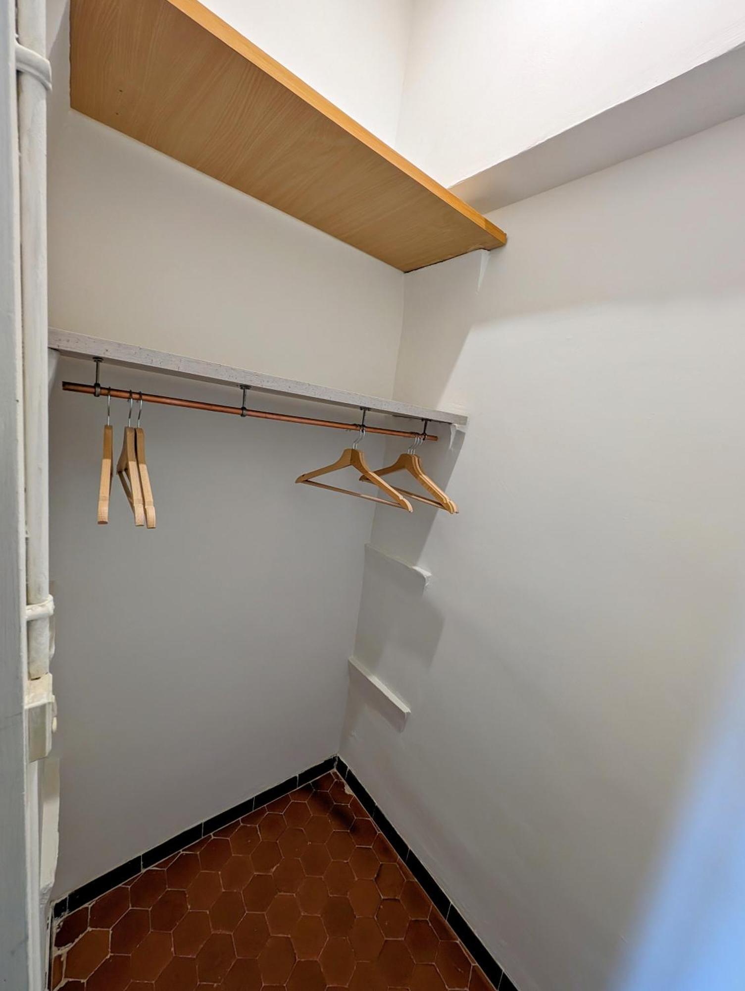 Maison De Style Tout Confort, Position Ideale, Avec Clim Et Petit Exterieur Orange  Exterior foto